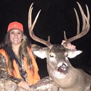 Meet your Posher, Brittney